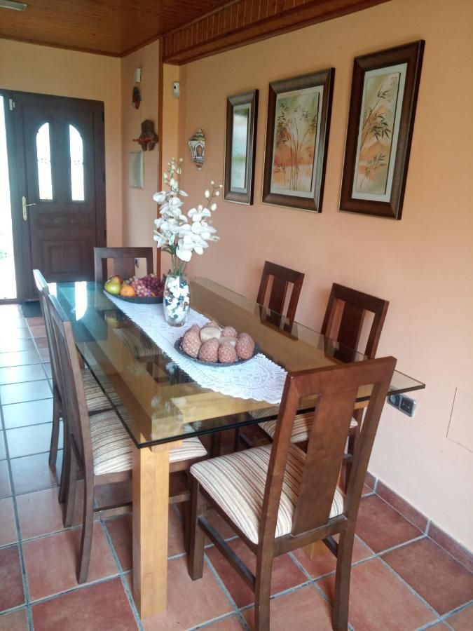 Casa Con Jardin En Primera Linea De Playa O Grove Buitenkant foto